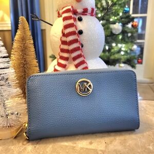 LOW START🔥 Michael Kors Sky Blue Wallet with Gold Accents